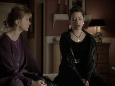 Charmed-Online_dot_nl-PicketFences1x21-4007.jpg