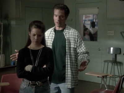 Charmed-Online_dot_nl-PicketFences1x21-4200.jpg