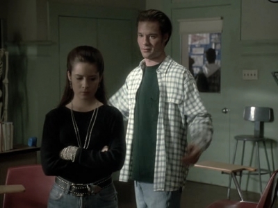 Charmed-Online_dot_nl-PicketFences1x21-4203.jpg