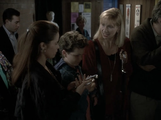 Charmed-Online_dot_nl-PicketFences1x22-5389.jpg