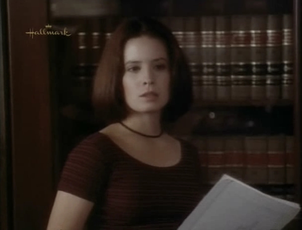 Charmed-Online_dot_nl-PicketFences2x01-0668.jpg