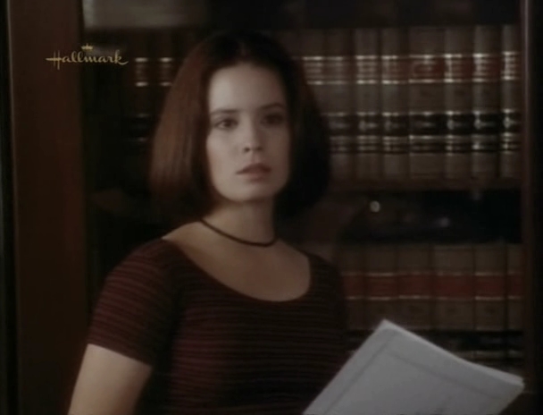 Charmed-Online_dot_nl-PicketFences2x01-0669.jpg