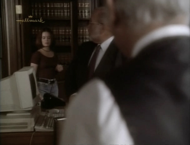 Charmed-Online_dot_nl-PicketFences2x01-0673.jpg