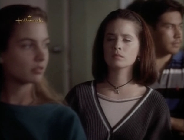 Charmed-Online_dot_nl-PicketFences2x03-2938.jpg