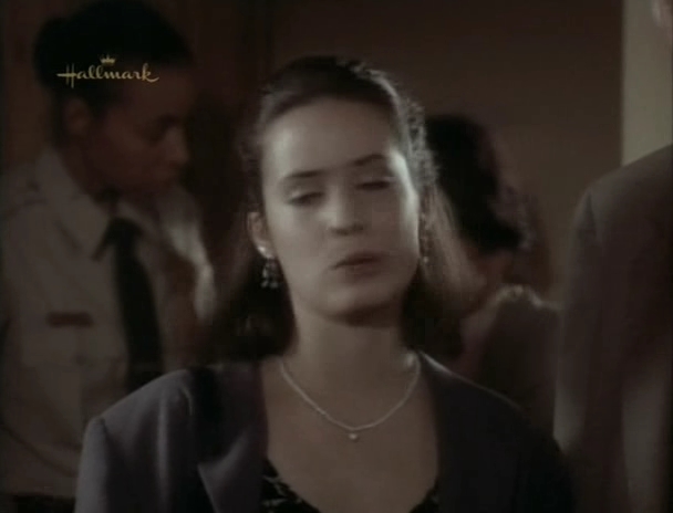 Charmed-Online_dot_nl-PicketFences2x03-3778.jpg