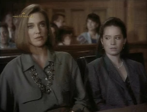 Charmed-Online_dot_nl-PicketFences2x03-3935.jpg