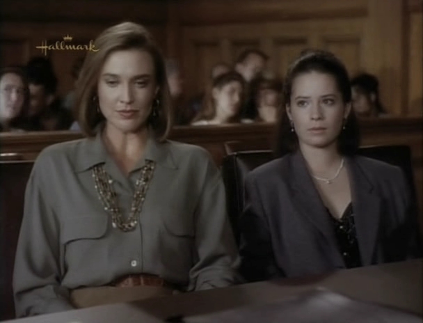 Charmed-Online_dot_nl-PicketFences2x03-4153.jpg