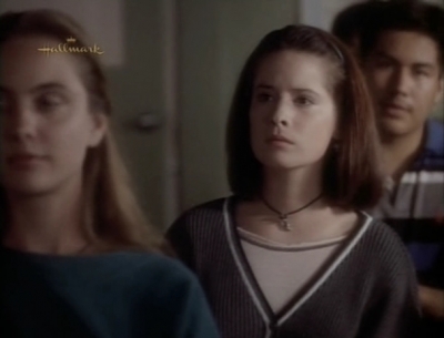 Charmed-Online_dot_nl-PicketFences2x03-2948.jpg