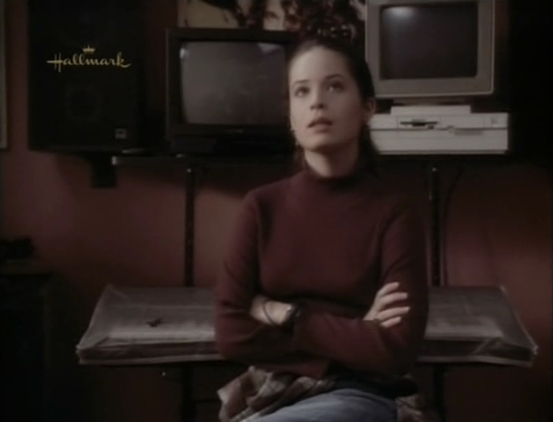 Charmed-Online_dot_nl-PicketFences2x06-8610.jpg