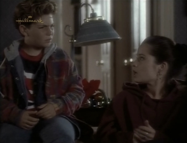 Charmed-Online_dot_nl-PicketFences2x07-11150.jpg