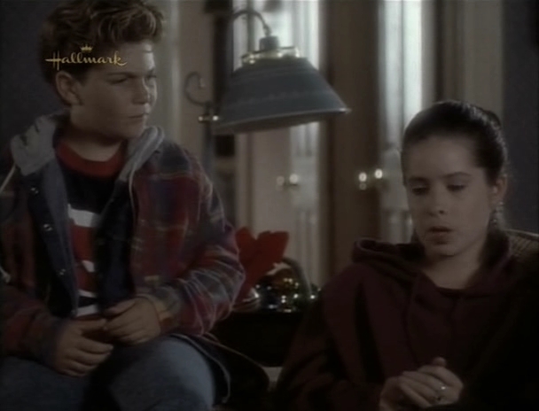 Charmed-Online_dot_nl-PicketFences2x07-11153.jpg