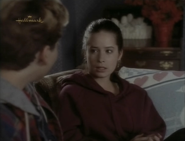 Charmed-Online_dot_nl-PicketFences2x07-11167.jpg