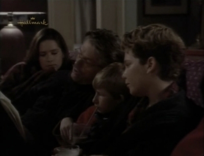 Charmed-Online_dot_nl-PicketFences2x07-12538.jpg