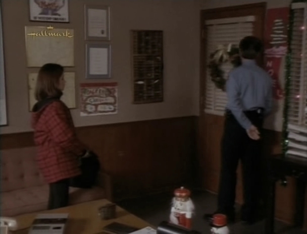 Charmed-Online_dot_nl-PicketFences2x09-0825.jpg