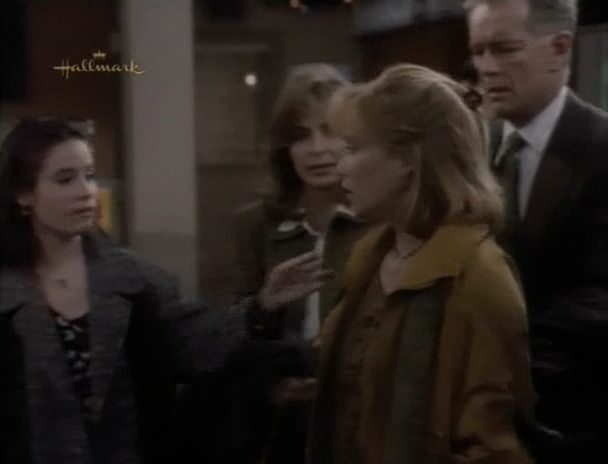 Charmed-Online_dot_nl-PicketFences2x09-2169.jpg