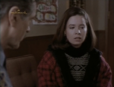 Charmed-Online_dot_nl-PicketFences2x09-0869.jpg