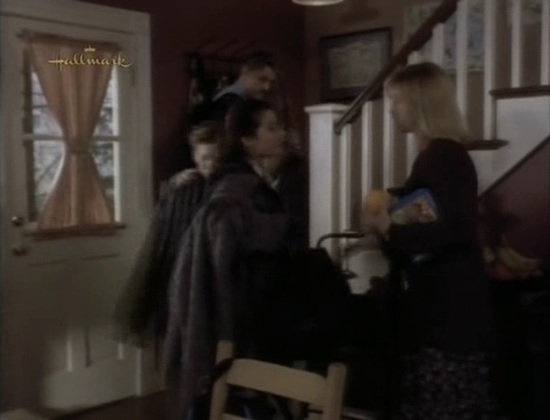 Charmed-Online_dot_nl-PicketFences2x10-13851.jpg Charmed-Online_dot_nl-PicketFences2x10-13851.jpg