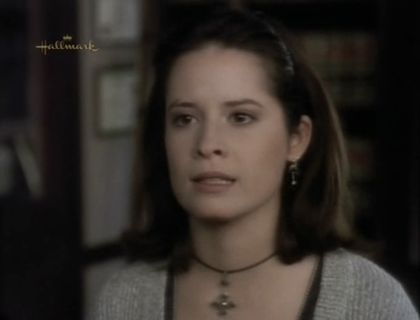 Charmed-Online_dot_nl-PicketFences2x11-16240.jpg