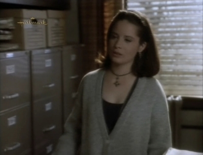 Charmed-Online_dot_nl-PicketFences2x11-16282.jpg