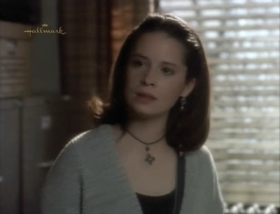 Charmed-Online_dot_nl-PicketFences2x11-16310.jpg