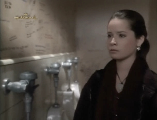 Charmed-Online_dot_nl-PicketFences2x14-0672.jpg