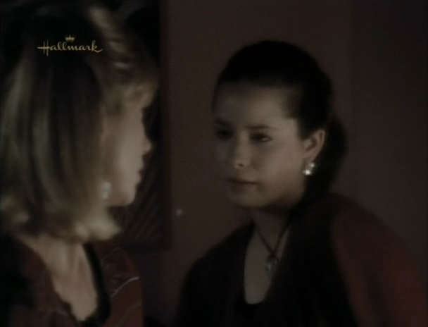 Charmed-Online_dot_nl-PicketFences2x14-0930.jpg