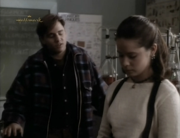 Charmed-Online_dot_nl-PicketFences2x14-1407.jpg