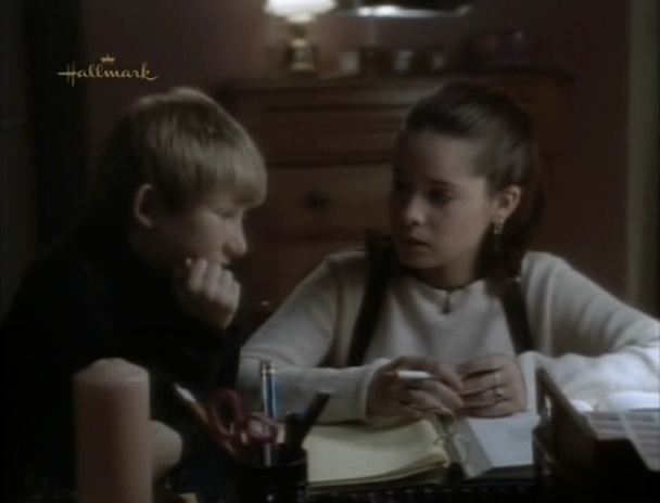 Charmed-Online_dot_nl-PicketFences2x14-1847.jpg Charmed-Online_dot_nl-PicketFences2x14-1847.jpg