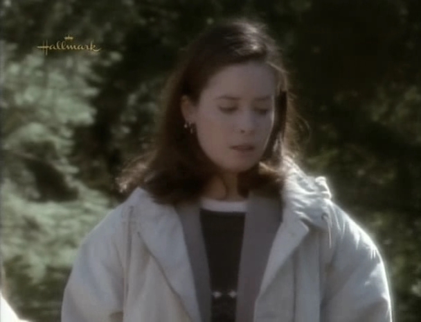 Charmed-Online_dot_nl-PicketFences2x16-0066.jpg