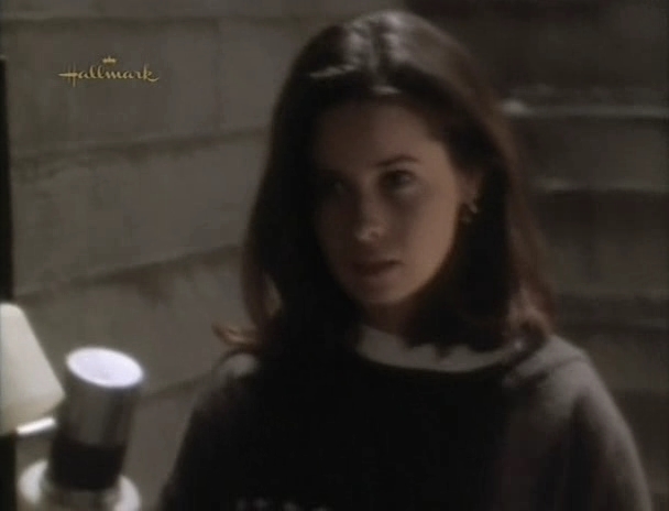Charmed-Online_dot_nl-PicketFences2x16-1994.jpg