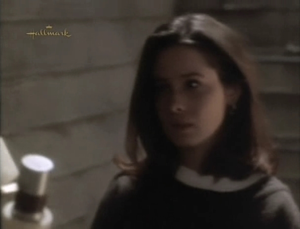 Charmed-Online_dot_nl-PicketFences2x16-1995.jpg