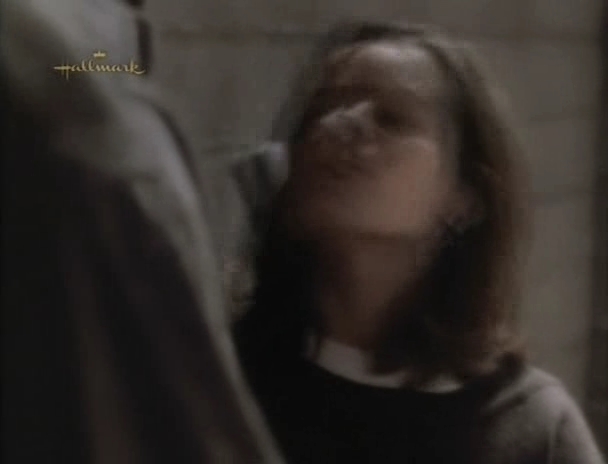 Charmed-Online_dot_nl-PicketFences2x16-1999.jpg