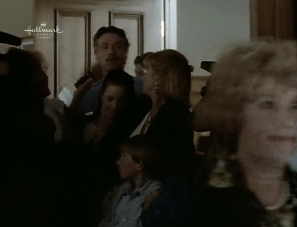 Charmed-Online_dot_nl-PicketFences3x01-1427.jpg Charmed-Online_dot_nl-PicketFences3x01-1427.jpg