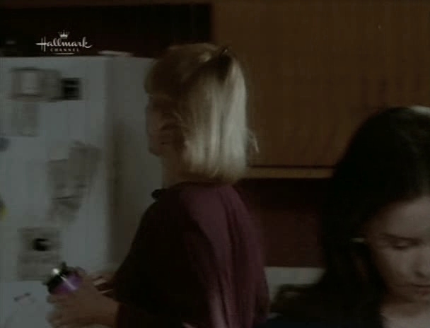 Charmed-Online_dot_nl-PicketFences3x02-3903.jpg