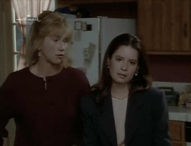 Charmed-Online_dot_nl-PicketFences3x02-3932.jpg