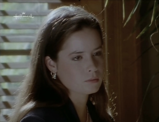 Charmed-Online_dot_nl-PicketFences3x02-4180.jpg
