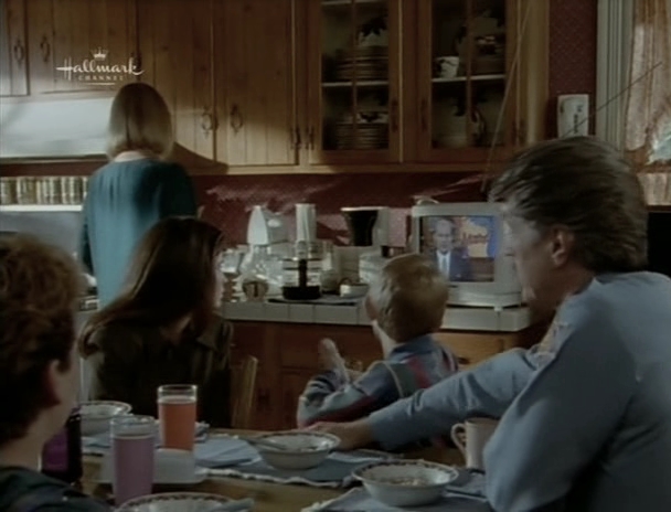 Charmed-Online_dot_nl-PicketFences3x02-4424.jpg