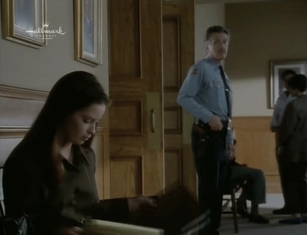 Charmed-Online_dot_nl-PicketFences3x02-4790.jpg