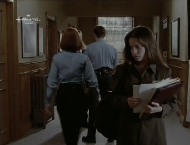 Charmed-Online_dot_nl-PicketFences3x02-4982.jpg