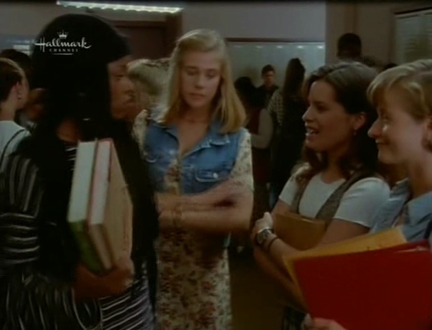 Charmed-Online_dot_nl-PicketFences3x04-0608.jpg