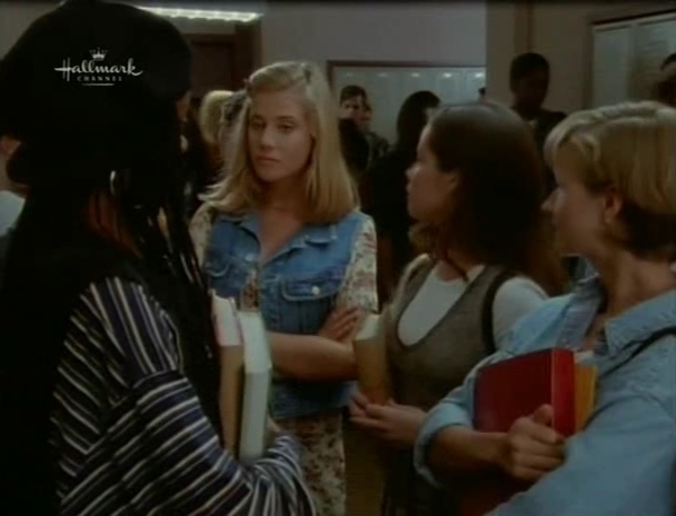 Charmed-Online_dot_nl-PicketFences3x04-0616.jpg