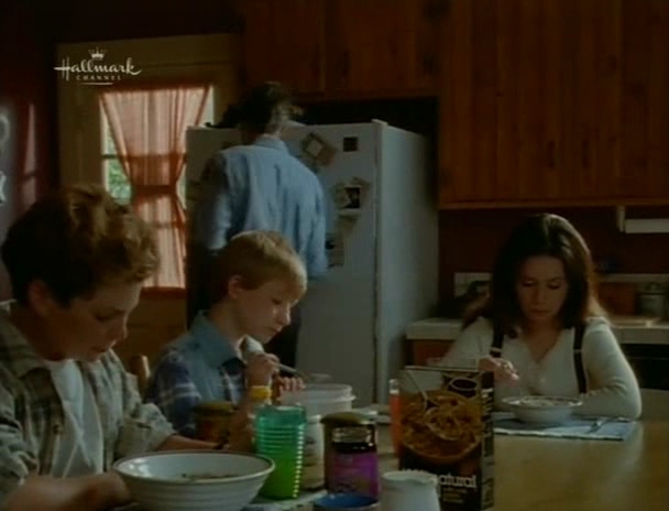 Charmed-Online_dot_nl-PicketFences3x04-1090.jpg