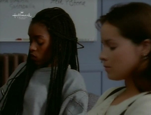Charmed-Online_dot_nl-PicketFences3x04-1630.jpg