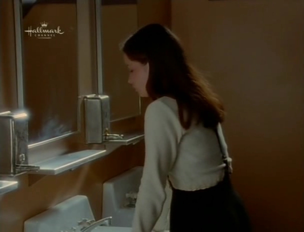 Charmed-Online_dot_nl-PicketFences3x04-2240.jpg