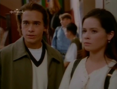 Charmed-Online_dot_nl-PicketFences3x04-1229.jpg