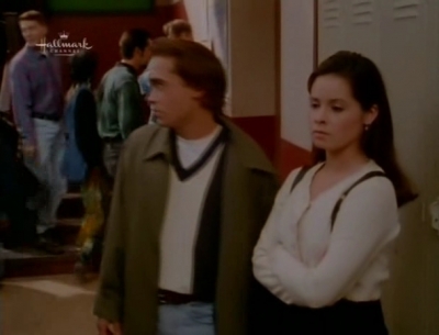 Charmed-Online_dot_nl-PicketFences3x04-1241.jpg