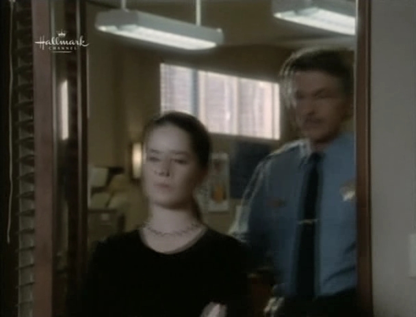 Charmed-Online_dot_nl-PicketFences3x07-0277.jpg Charmed-Online_dot_nl-PicketFences3x07-0277.jpg