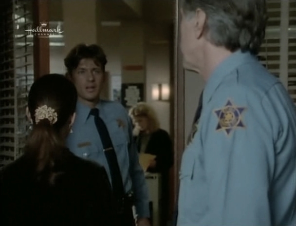 Charmed-Online_dot_nl-PicketFences3x07-0325.jpg
