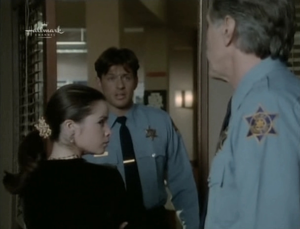 Charmed-Online_dot_nl-PicketFences3x07-0329.jpg