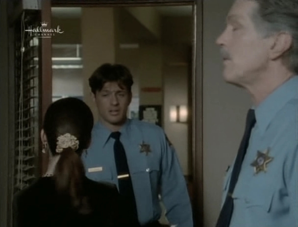 Charmed-Online_dot_nl-PicketFences3x07-0331.jpg